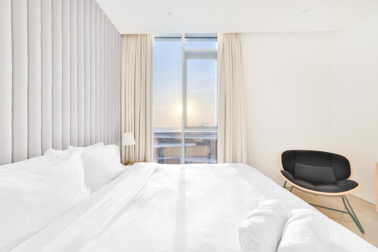 Posh 2 Bedroom Oceanfront Apt In The Heart Of Bluewaters Island 迪拜 外观 照片