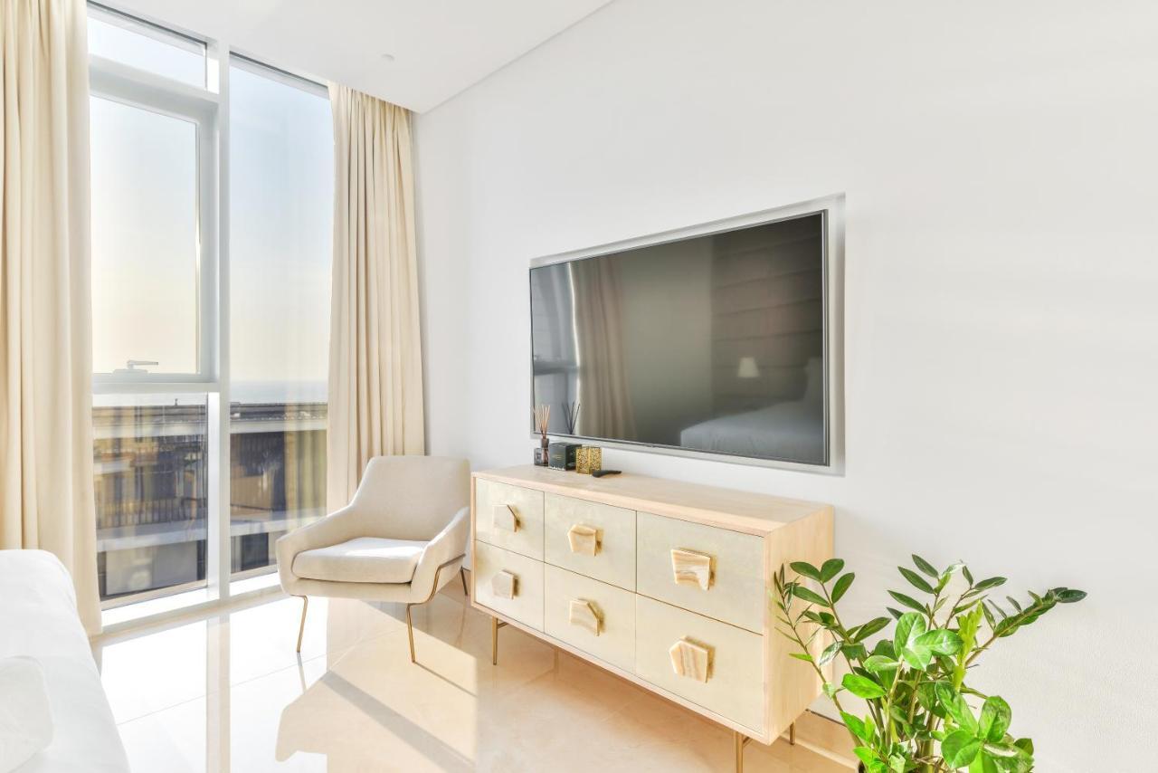 Posh 2 Bedroom Oceanfront Apt In The Heart Of Bluewaters Island 迪拜 外观 照片