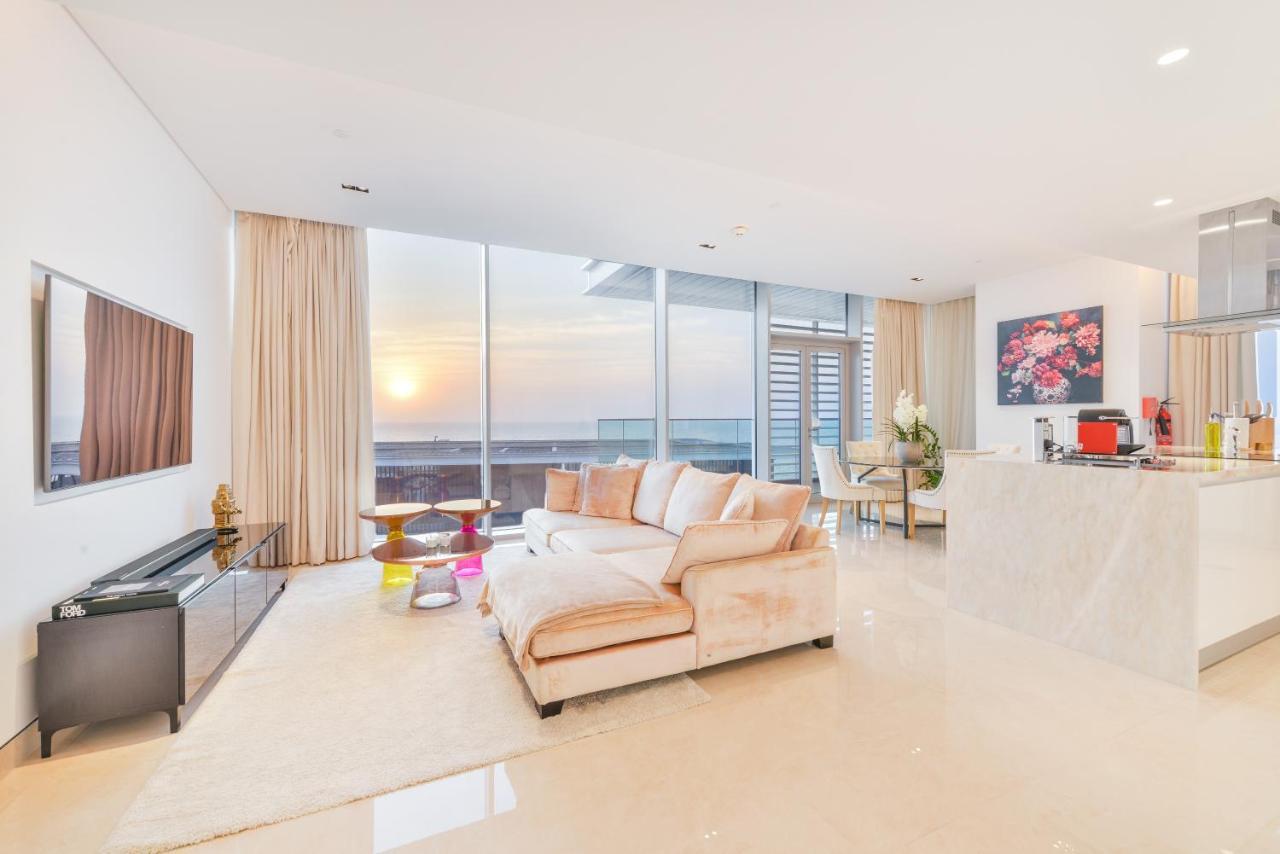 Posh 2 Bedroom Oceanfront Apt In The Heart Of Bluewaters Island 迪拜 外观 照片
