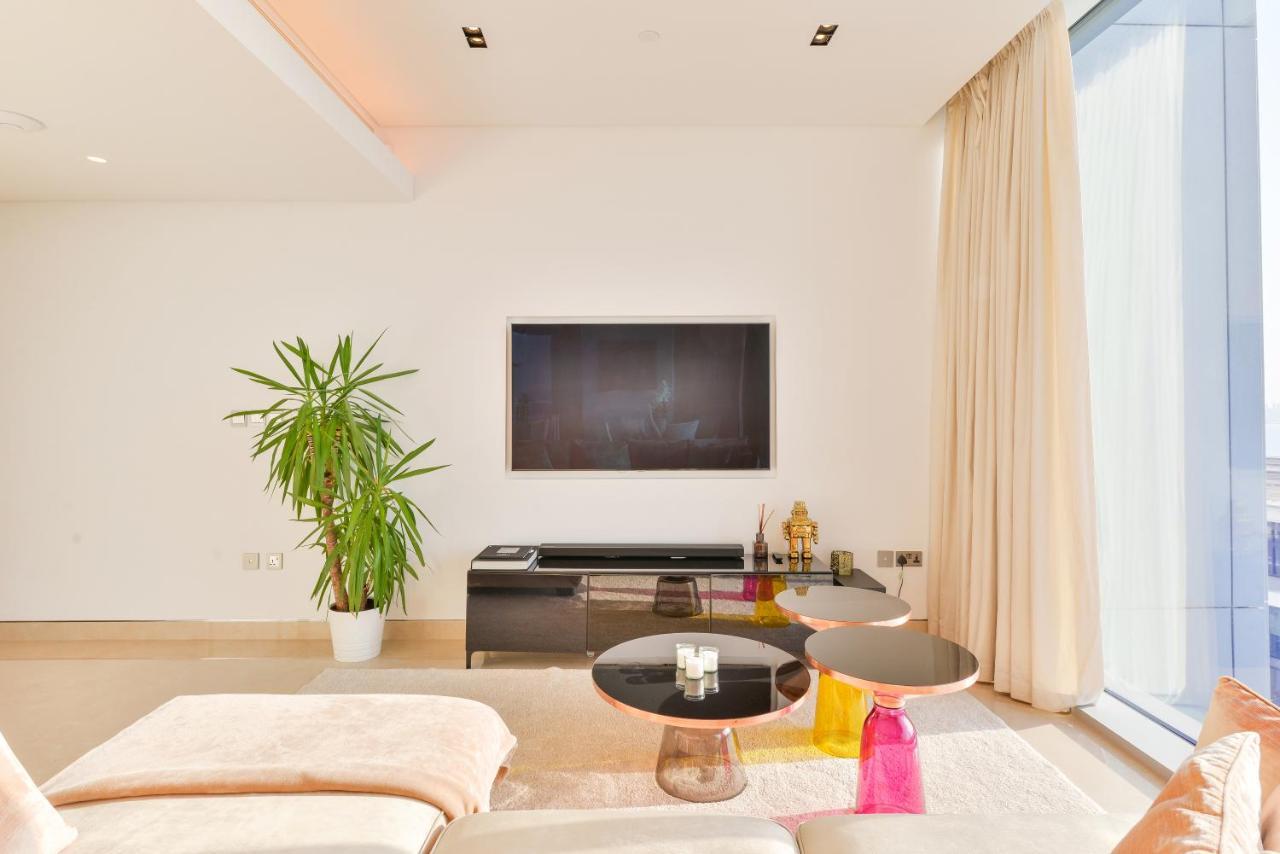 Posh 2 Bedroom Oceanfront Apt In The Heart Of Bluewaters Island 迪拜 外观 照片
